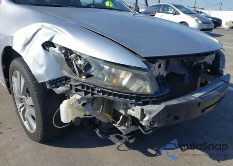 2009 Honda Accord 2.4 Ex z USA, uszkodzony, nr VIN 1HGCS12739A022655